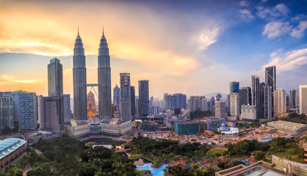 Imperial Regency Suites & Petaling Jaya クアラルンプール エクステリア 写真