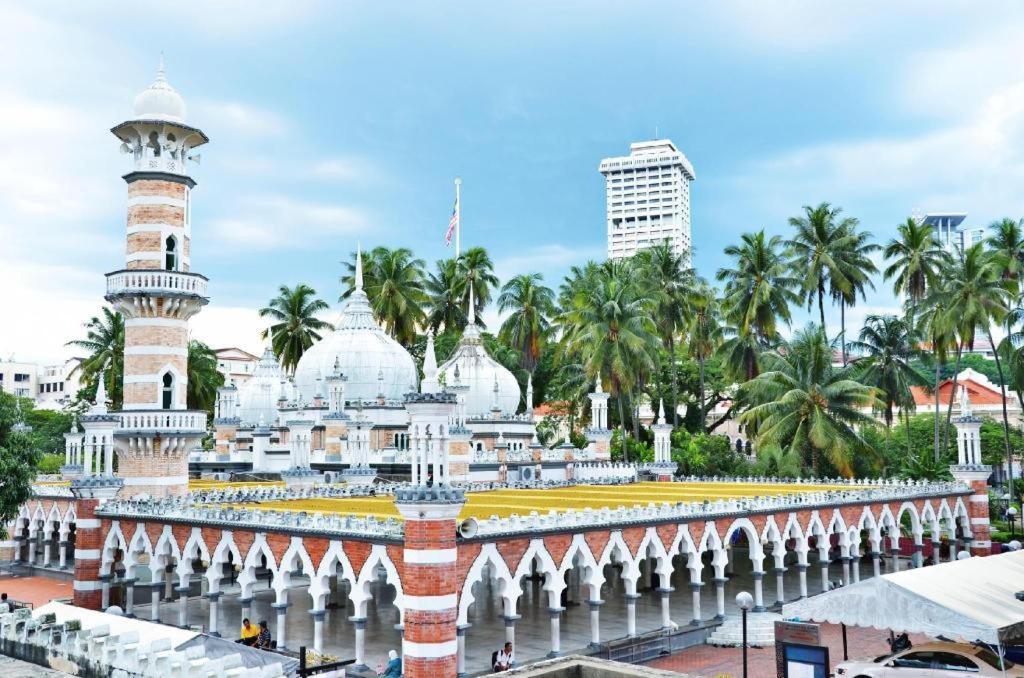 Imperial Regency Suites & Petaling Jaya クアラルンプール エクステリア 写真
