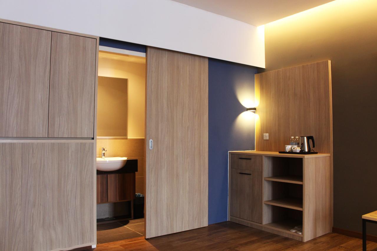 Imperial Regency Suites & Petaling Jaya クアラルンプール エクステリア 写真