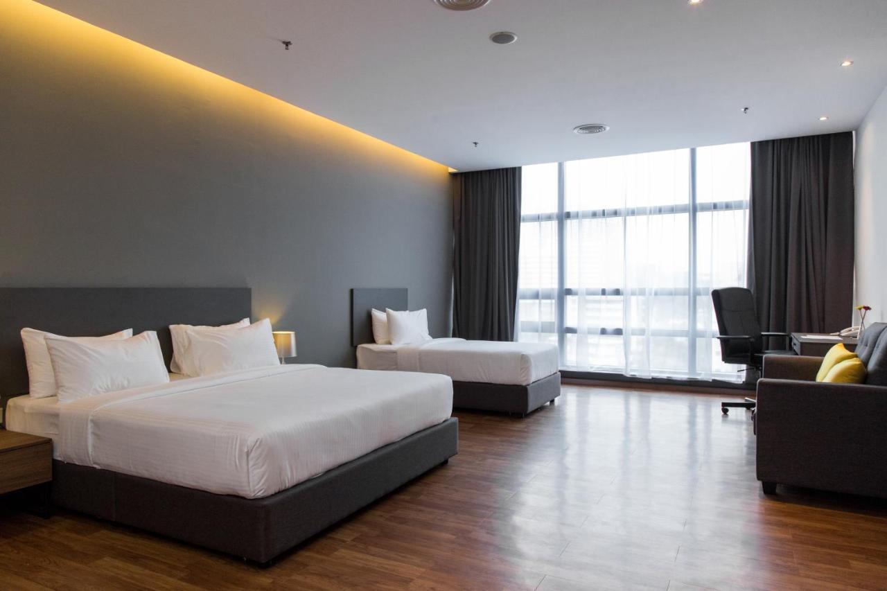 Imperial Regency Suites & Petaling Jaya クアラルンプール エクステリア 写真